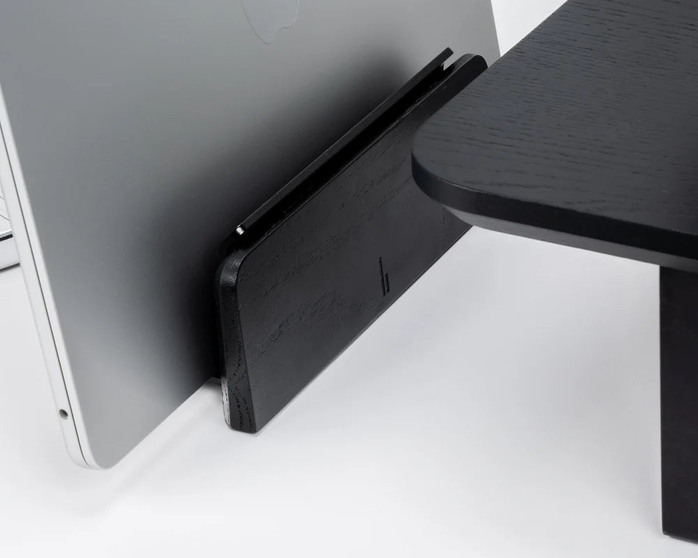 Dock per laptop in legno